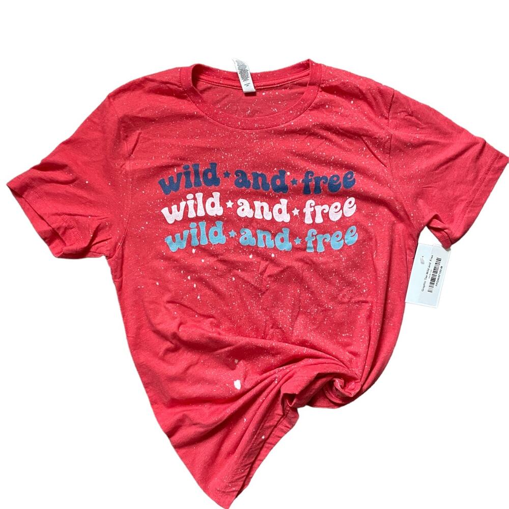 Bella Canvas “Wild and Free” Red Speckled 4th of July Graphic Tee Sz M Sz M